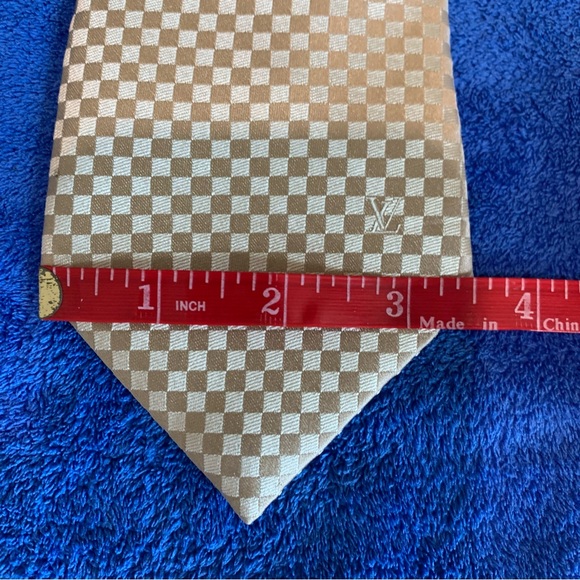 Louis Vuitton Damier Tie - Picture 6 of 6